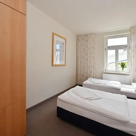 Apartamento Celia By Interhome